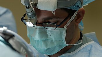 Surgeon close up