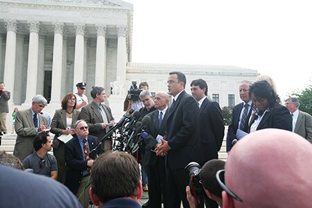 Media Name: cpr-v40n5-picture-9.jpg