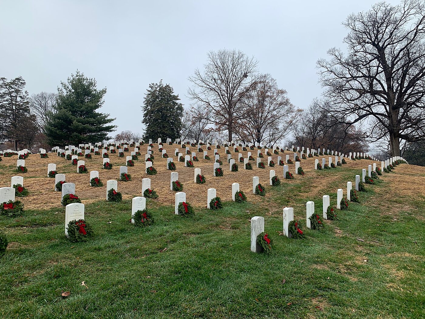 Arlington National Cemetery Headstones Adorned With Wreaths