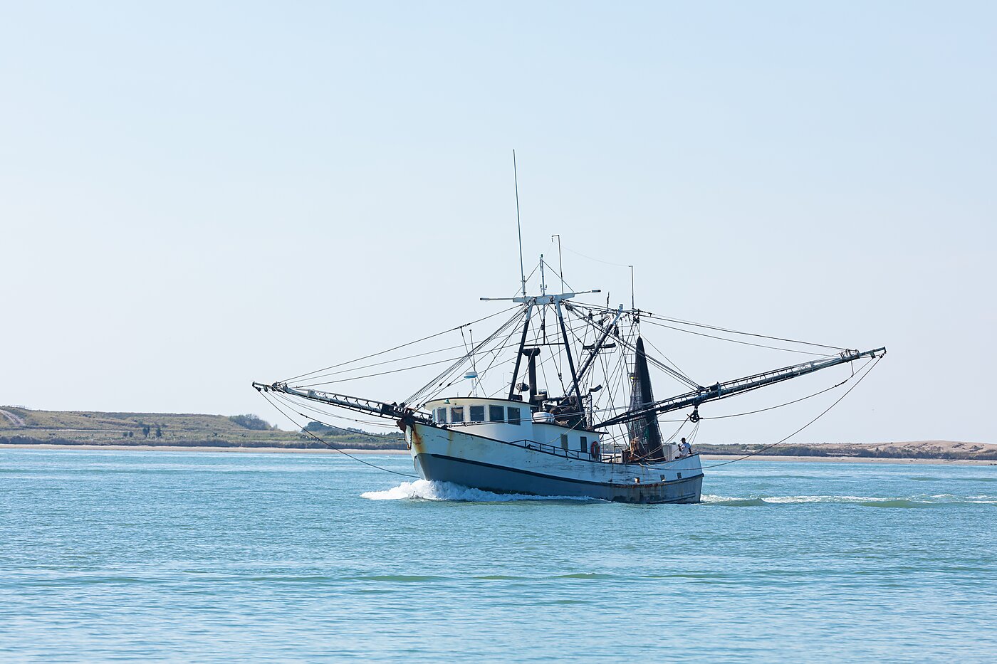 fishing boat 