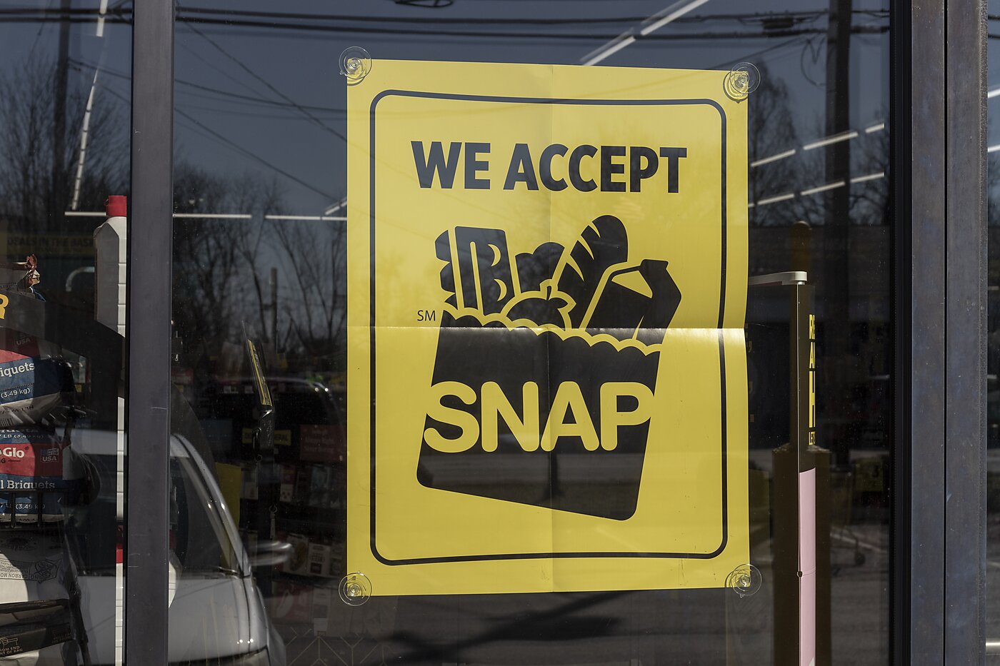 SNAP Sign Outside of Grocery Store