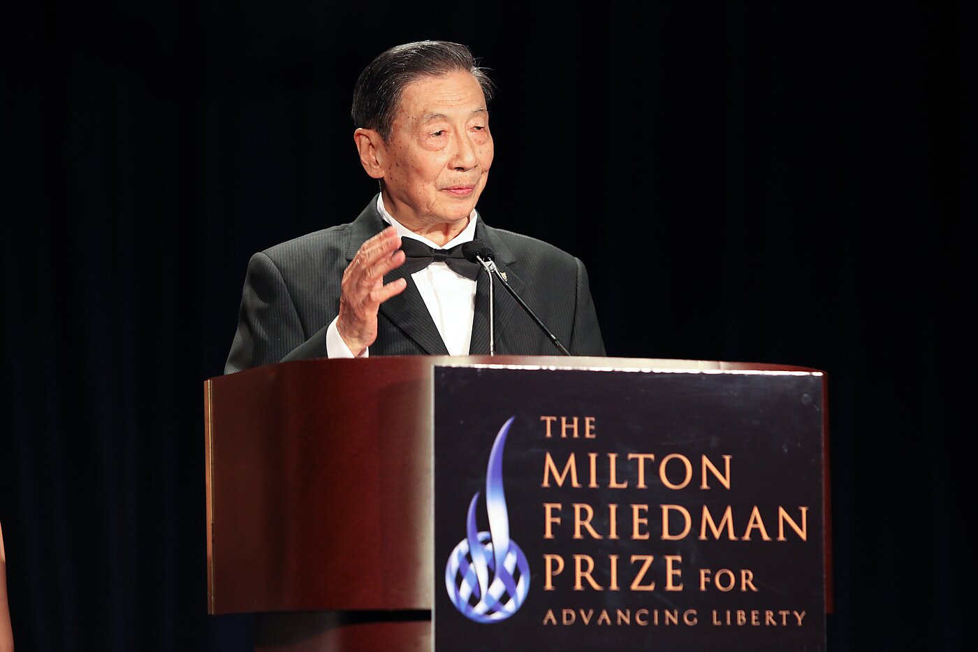 Media Name: friedman12prizedinnerjc130.jpg