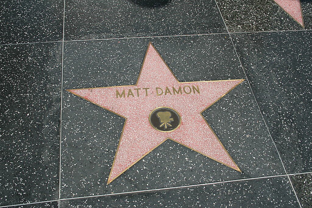 Media Name: 1024px-matt-damon-hollywood-star.jpg